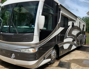 Fleetwood RV Revolution LE 40R