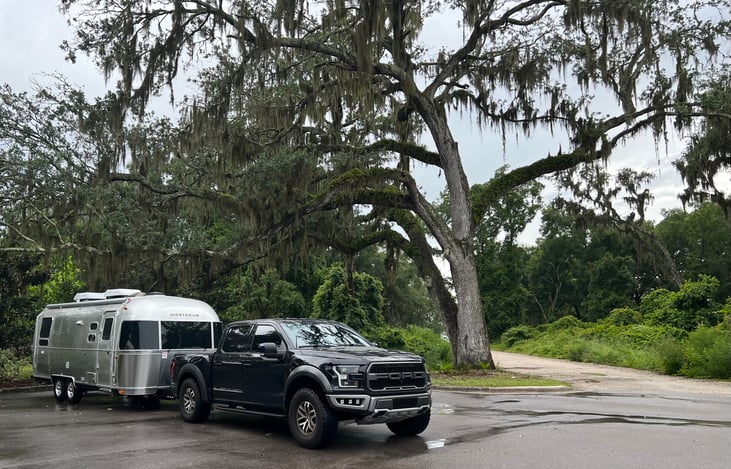 Exterior front towing view