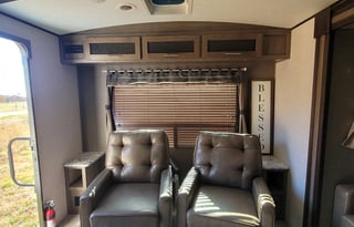 Qualls Cozy Corner Camping 2018 Forest River