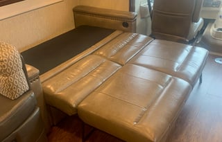 Home Away from Home - Bunkbed / 2 full Baths