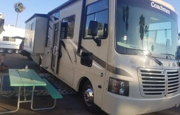 2014 Coachmen RV Pursuit GREAT CONDITION, LARGE FLOOR PLAN, BEST IN ...