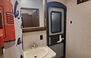 2019 Keystone RV Cougar 32BHS