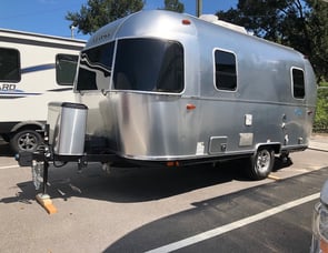 Airstream RV Bambi 19CB