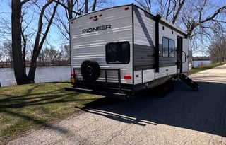 Fully Stocked Family RV | We Deliver & Set Up