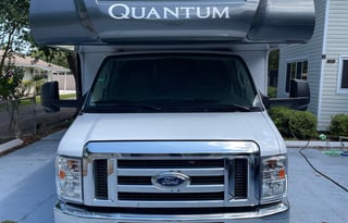 Avistays RV New 2023 Thor - Quantum Class C 32ft