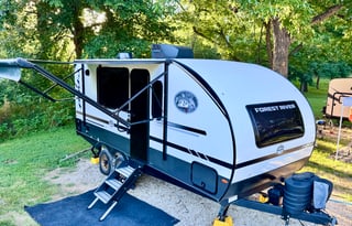 2025 R POD-197  The perfect couples camper!
