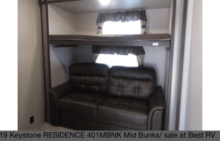 2018 Forest River Wildwood 31KQBT