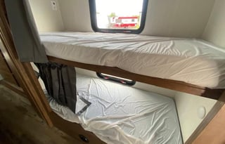 2021 Coachmen RV Pursuit 31BH