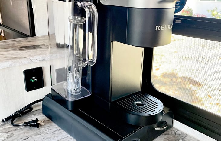 Keurig K-Supreme Single Serve K-Cup Pod Coffee Maker. Brew a stronger cup or brew hot over ice for iced coffee. Brew a 6, 8, 10, or 12 oz. cup. Accommodates travel mugs up to 7” tall.