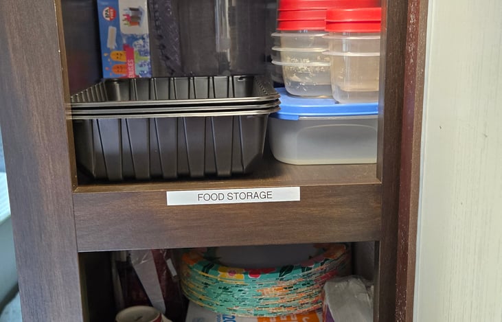 Plates, dinning utensils, cups, food storage, etc.
2 crockpots (small and large)
1 set of cooking pots & pans
1 6 ct muffin tray
1 pizza pan
1 Strainer