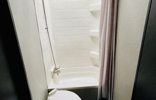 The Pointer Haus - 2017 Keystone RV Carbon 27