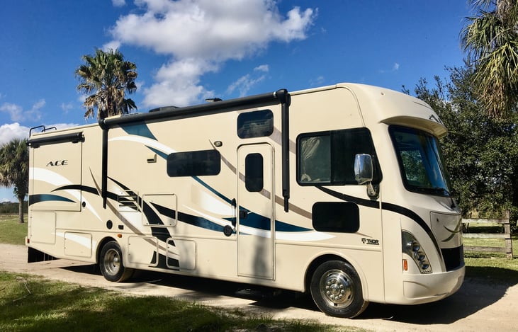 31.0 ACE 30.1 Class A Motor Home | RVshare