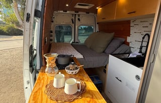Luxury Mercedes Sprinter Van | Solar, Shower