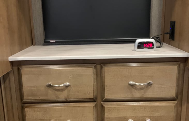 6 drawer storage, Window also serves as emergency exit.