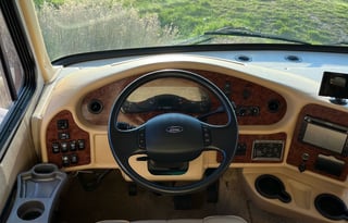 2010 Damon Daybreak 35BD