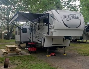 Heartland Pioneer Pl355