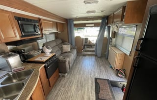 2014 Coachmen RV Pursuit 33 BH