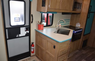 2022 Gulf Stream RV Vintage Cruiser 23QBS