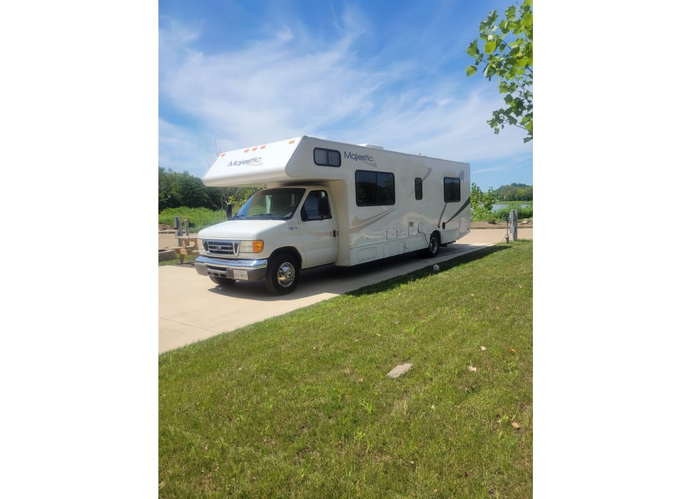 Class C Motor Home rentals in Pawnee
