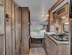 Winnebago Industries Towables Winnie Drop 170K