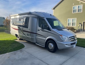 Leisure Travel Serenity 24CB