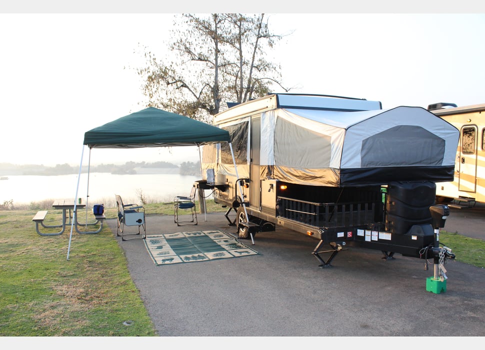 Pop-up Camper rentals in Upland