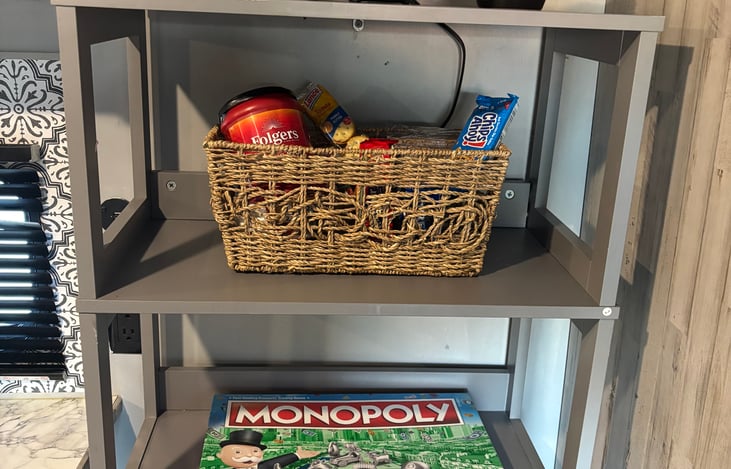 Games and Snacks for Everyone!!