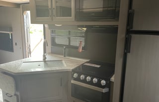 1/2 Ton Towable* - 2021 Jayco w/Camera System