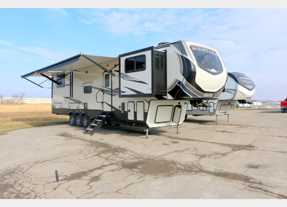 Fifth Wheel rentals in Claremont