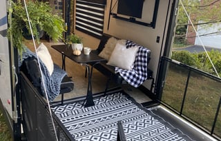 Family friendly, Pet Friendly, 2022 Toy Hauler