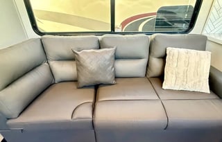 2024 Keystone RV Retreat 39FLFT