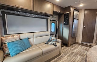 2023 Thor Four Winds 31E (Bunkhouse)