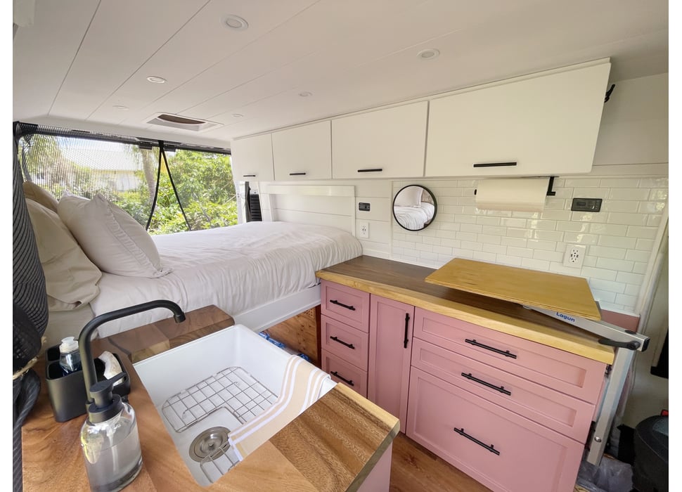 Class B Camping Van rentals in Kailua-Kona