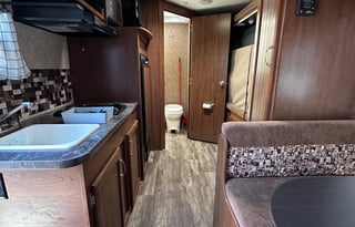 2017 Jayco JayFeather 7 Lightweight Hybrid tent RV