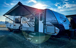 2024 Jayco Jay Feather 19MRK