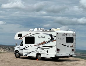 Thor Motor Coach Four Winds 23U