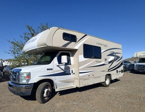 Coachmen RV Leprechaun 220QB Ford 350