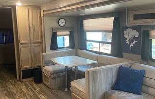 "D and R's Home Away From Home RV Rental"