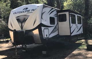 2017 Outdoors RV 27' Bunk House