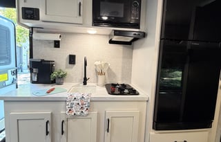 Easy Tow Bunkhouse | 7' Wide | Slideout | Off-Grid