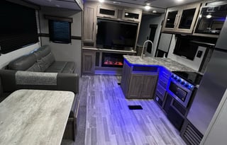 2020 CrossRoads RV Zinger ZR340BH