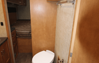 Family Road Trip RV | Sleeps 10 & Pet Friendly