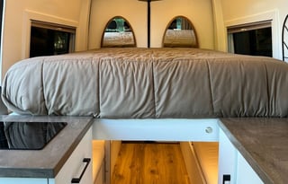 2022 Light Travelers Mercedes Sprinter