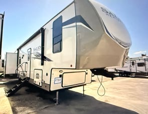 Forest River RV Salem Hemisphere 356QB