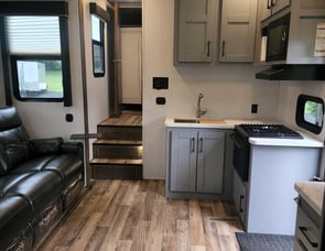 Keystone RV Impact 311