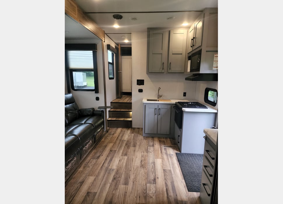 Fifth Wheel rentals in Boyce