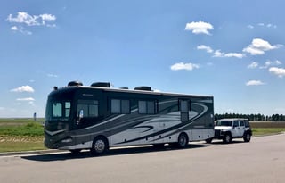 Fully-Loaded & in Good Condition!