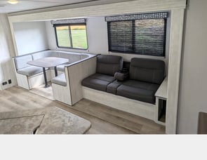 Coachmen RV Shasta I-5 Edition 530QB