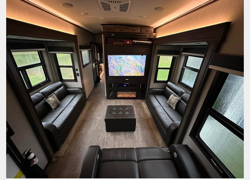 Fifth Wheel rentals in Port Townsend