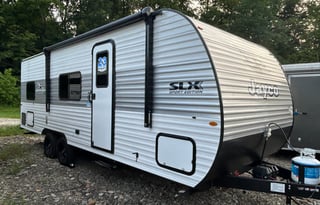 The Lindley’s Camping Haven - Kiddo Approved!